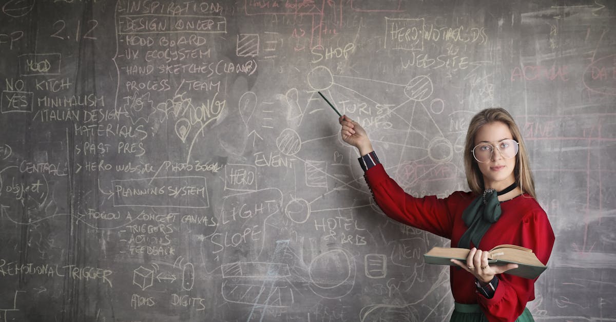 Improving Critical Thinking in Literature through Private Tutoring in Perth
